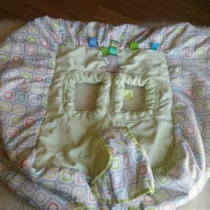 Kids II Nursing cover